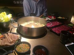 -左庭右院鲜牛肉火锅(新梅广场店)