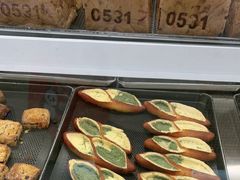 -红星前进面包牛奶公司(畅春园店)