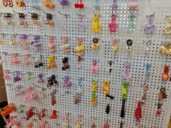 -郑在DIY·潮玩银饰绘画手作(中央大道旗舰店)
