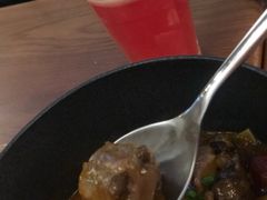 红酒慢炖牛尾配意式宽面-UPPER KITCHEN(延安路店)