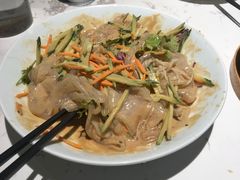 -关东小磨东北菜(漕河泾印象城店)