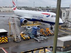 -格拉斯哥国际机场