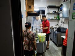 -易毛特色牛肉面(解放碑步行街店)