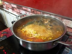 -弘烨 贵州酸汤 鱼火锅(东财店)