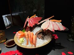 -蟹犇前•帝王蟹雪蟹(陆家嘴店)