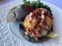 和牛汉堡-Kathleen's Waitan 凯圣琳江景西餐厅(外滩店)