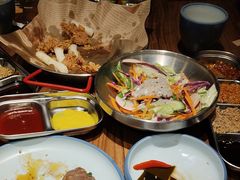 -明洞阿姨·韩式酱蟹烤肉·创意料理(三元桥店)