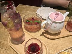 -秘密旅行Bonjour(黑金冠 江南西店)