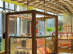 -好利来(建邺吾悦广场Lab主题店)