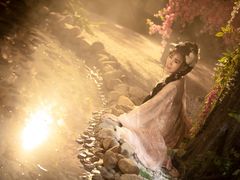 -九月鹰飞汉服摄影工作室