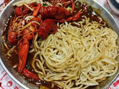 -老班长·小龙虾·鲜货烧烤大排档(金街美地店)