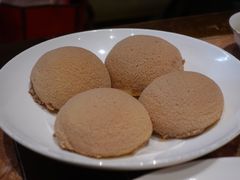 酥皮牛奶包-金玉满堂潮州酒楼(无限极荟购物广场店)