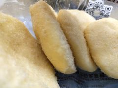 鳕鱼小贝-鲍师傅糕点(江苏路店)