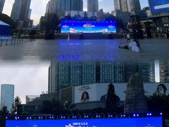 -观音桥步行街
