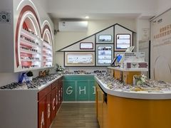 -美空眼镜·星趣控·新乐学·控优点合作店(周浦万达店)