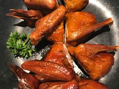 红烧乳鸽-汤城小厨(西直门凯德MALL店)