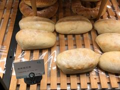 -Dough&Joe团憩(瑞虹天地月亮湾店)