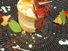 巧克力芝士双拼蛋糕-Lets burger非常汉堡·环球风味(蓝色港湾店)