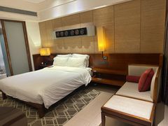 -三亚湾海居铂尔曼度假酒店