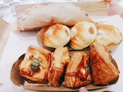 -爱达乐面包生日蛋糕(温江新尚天地店)