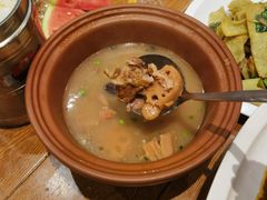 -黄泥岗·地道湖北菜(奥特莱斯店)