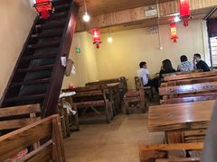 大堂-小锅巴纳西餐厅