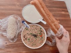 -云南大锅豆浆店