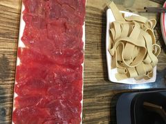 热气牛肉-小龍鳳·港式海鲜打边炉(沙湖路店)