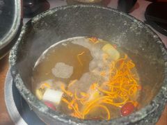 -芸山季·云南山珍菌火锅(人民广场来福士店)