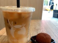 陨石拿铁-瑞幸咖啡(Lab·华强电子世界店)