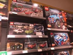 -乐高授权专卖店(朝阳大悦城店)