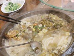 -小凤庭·地道湖北菜武昌鱼·藕汤(38年黄鹤楼店)