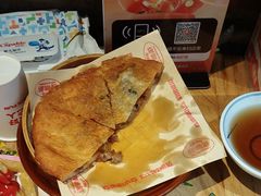 -怪噜范·老贵阳街头名小吃(鸿通城店)