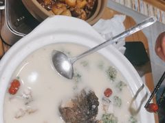 -黄泥岗·地道湖北菜(奥特莱斯店)