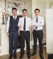 点击看大图 -优刻西服西装定制(金轮国际广场店)