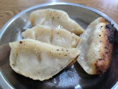 -黄阿姨锅贴大王(万航渡路店)