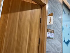 -上海仁爱医院口腔科 · 种植