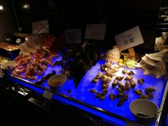 自助取餐区-广州花园酒店·凌璇阁旋转餐厅CAROUSEL360