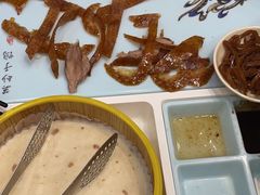 -良友·海鲜青岛菜·海肠捞饭(五四广场店)