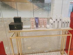 点击看大图 -时尚殿堂hair salon(上地华联店)
