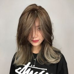 -卡尔诗·科技美肤连锁