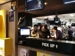 -麦当劳(静安寺店)