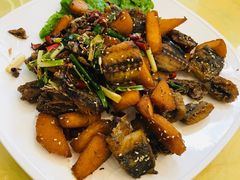 -鑫渔港海鲜本地菜·山海关浑锅(东戴河店)