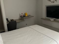 -白玉兰苏州观前街平江路酒店