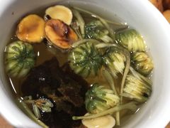 -炉小二铜锅牛蛙•川湘菜(三里屯店)