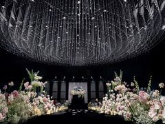-大连星海皇冠假日酒店