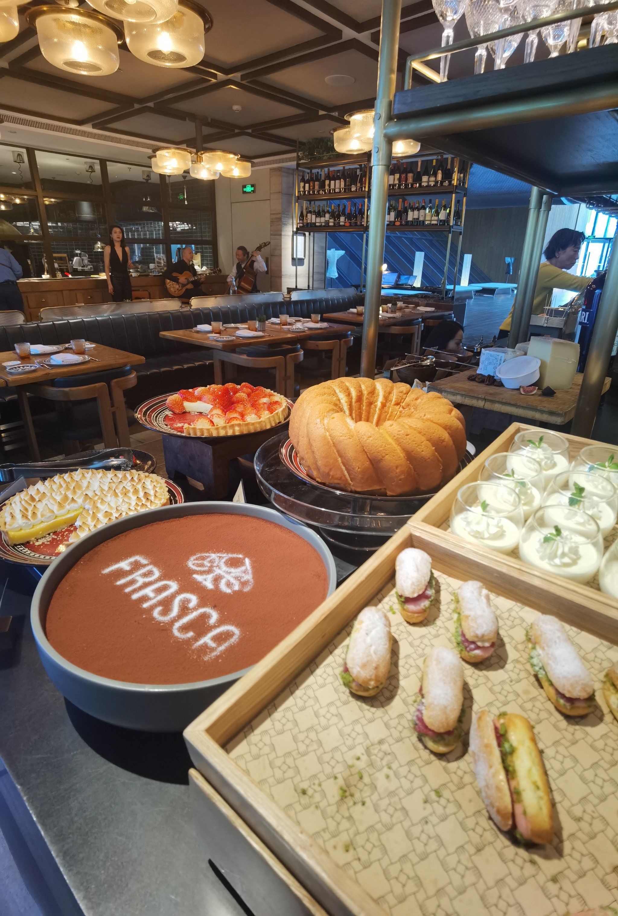 来点美味的下午茶吧