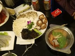 -乐宴KTV(华强北中航城君尚购物中心店)