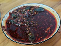 -苗侗地道红酸.酸汤鱼·酸汤牛肉