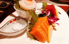 Sashimi Trio Platter